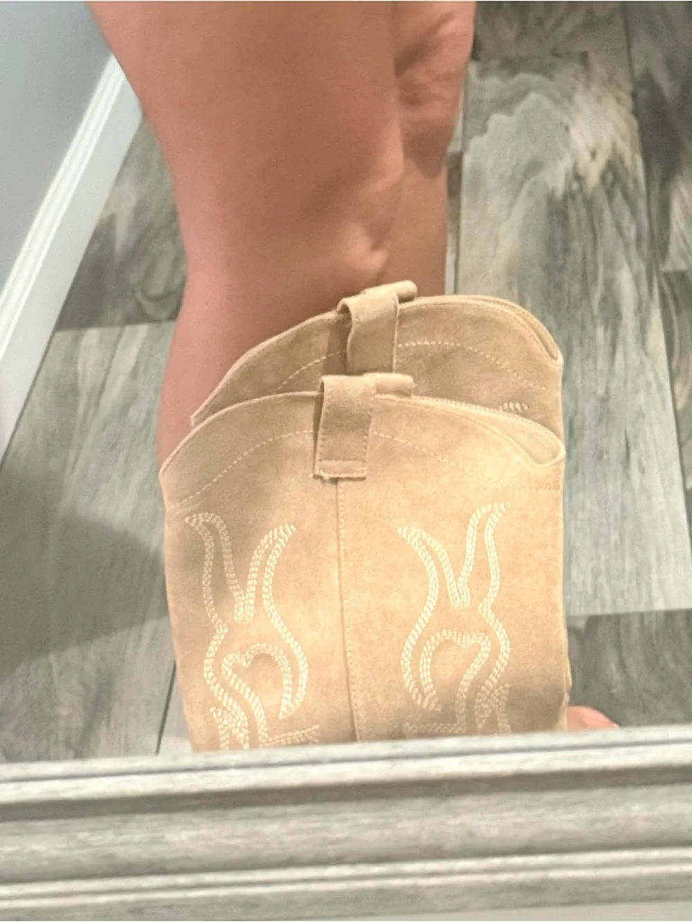 Tan Suede Knee-High Women's Boots - Brand Unknown size 9